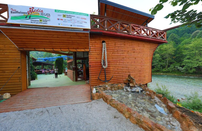 Rafting centar Džajića Buk — fotografija galerije