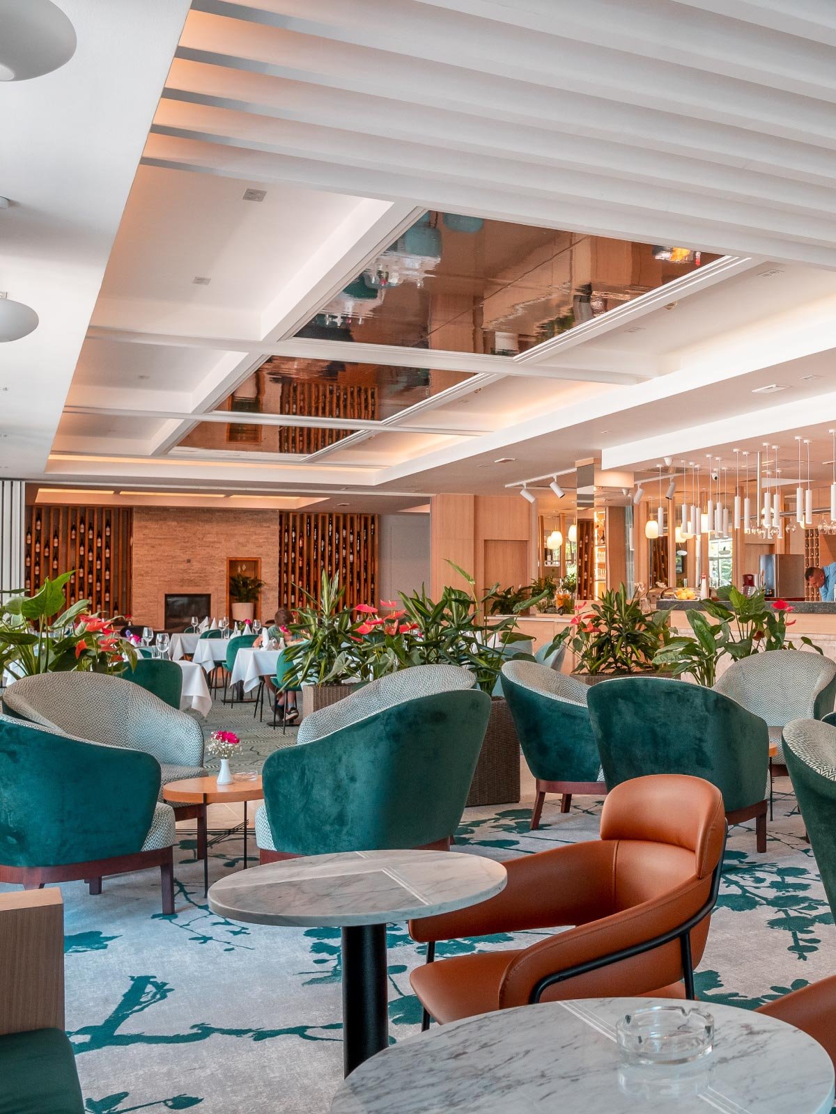 Garden City Hotel & Resort