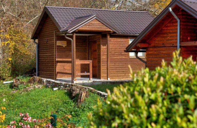 Valley Forest Lodges — fotografija galerije