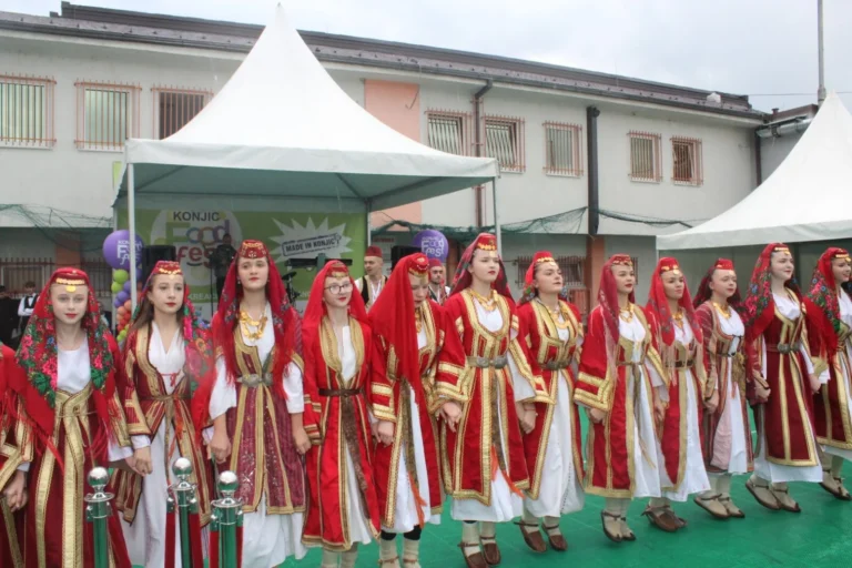 Održan 16. Konjic Food Fest – praznik domaćih okusa, tradicije i vrijednih ruku — fotografija galerije